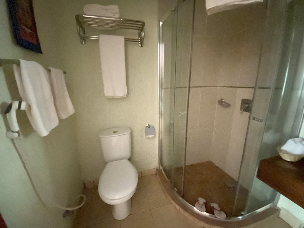 Standard Double Room, 1 Queen Bed