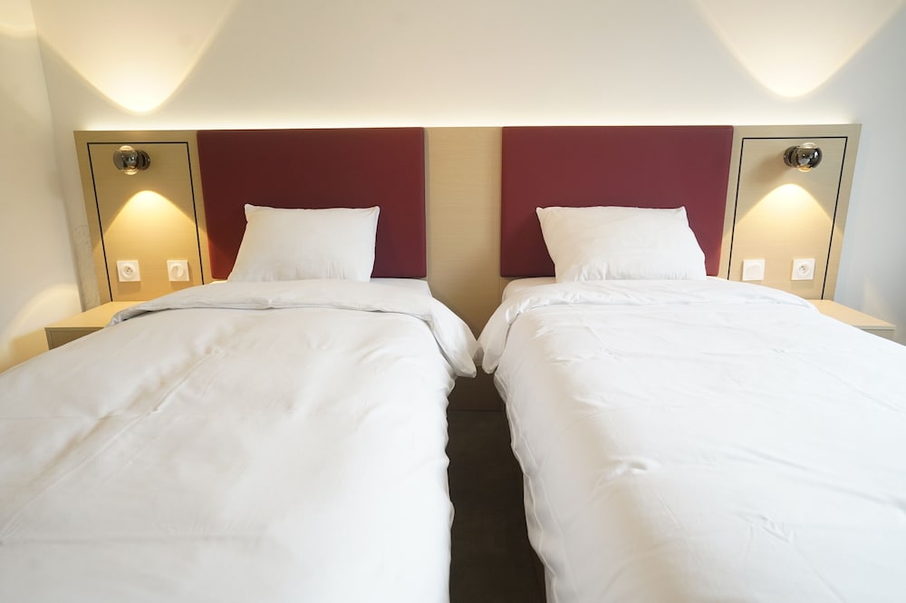 Standard Twin Room photo 3
