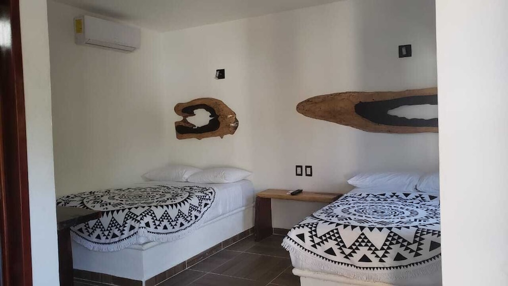 Basic Quadruple Room - Photo 1