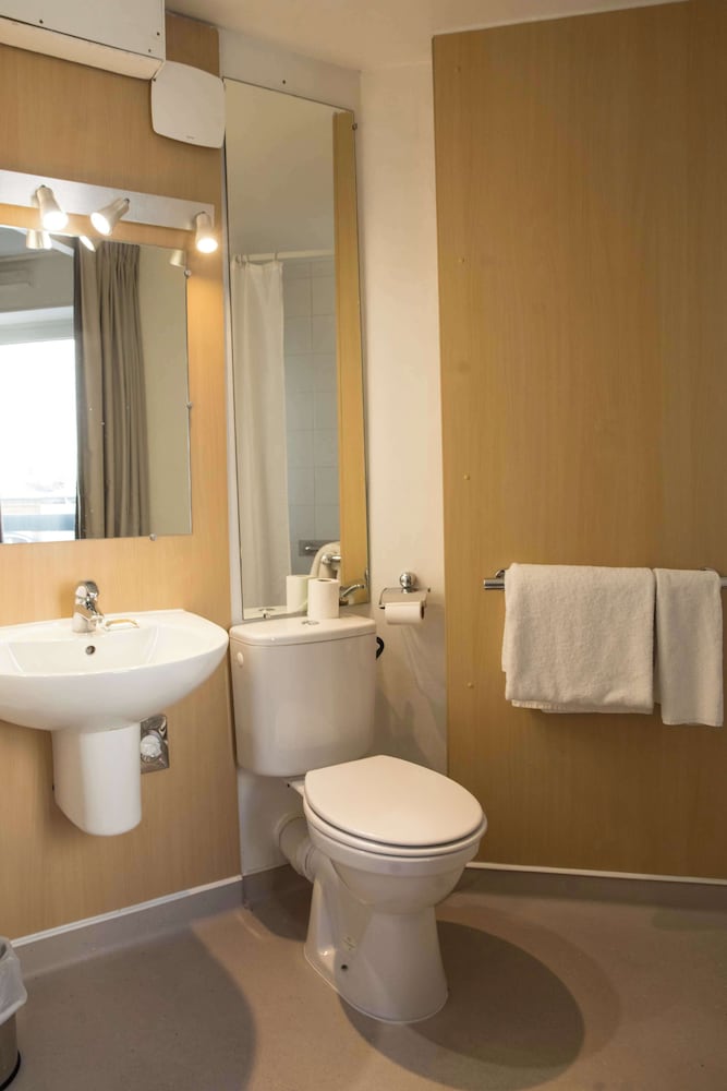 Standard Room, 1 Twin Bed - Photo 6