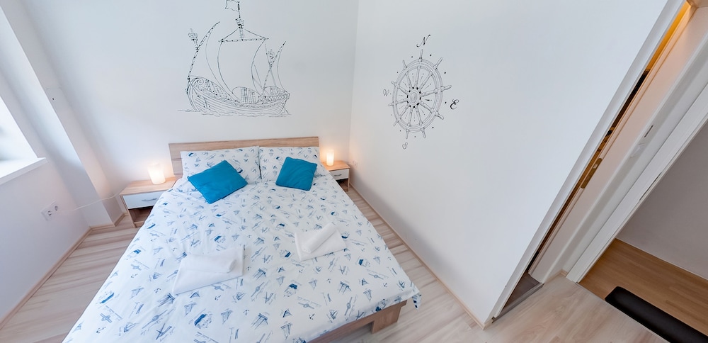 Deluxe Double Room, Private Bathroom