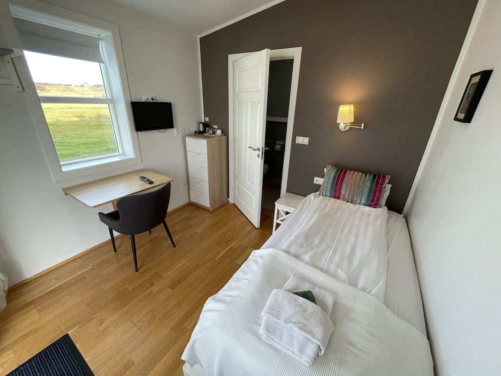Single Room with Hot Tub and Sauna Access