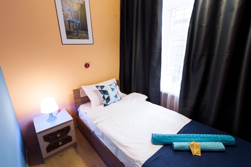 Economy Single Room