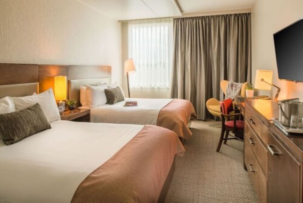 Room, 2 Queen Beds, Accessible photo 1