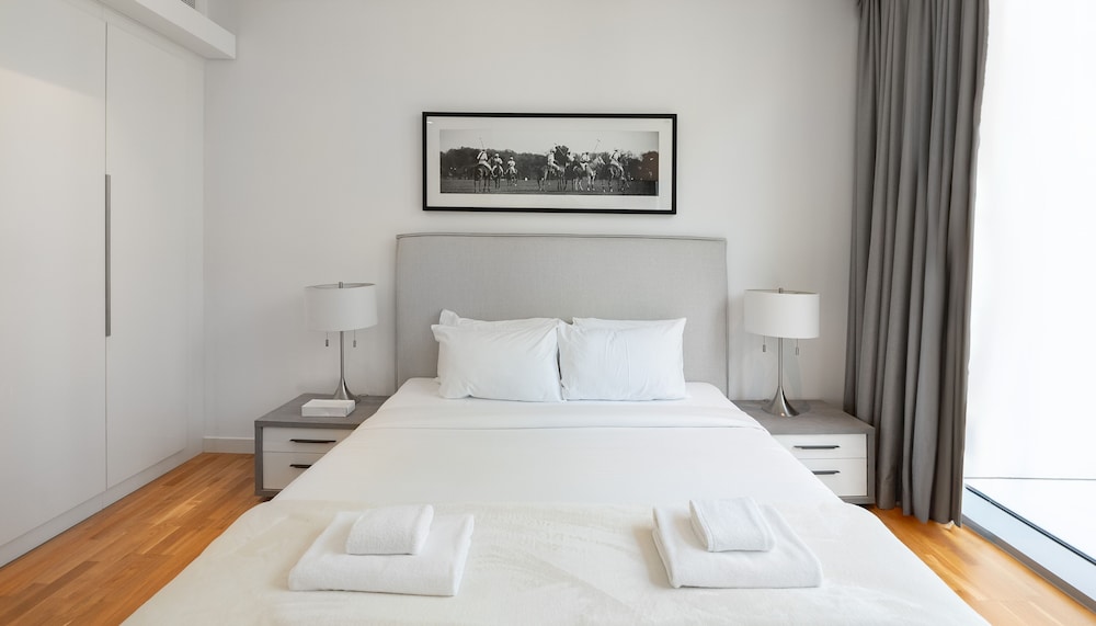 Executive Apartment, 1 Bedroom, Courtyard View photo 2