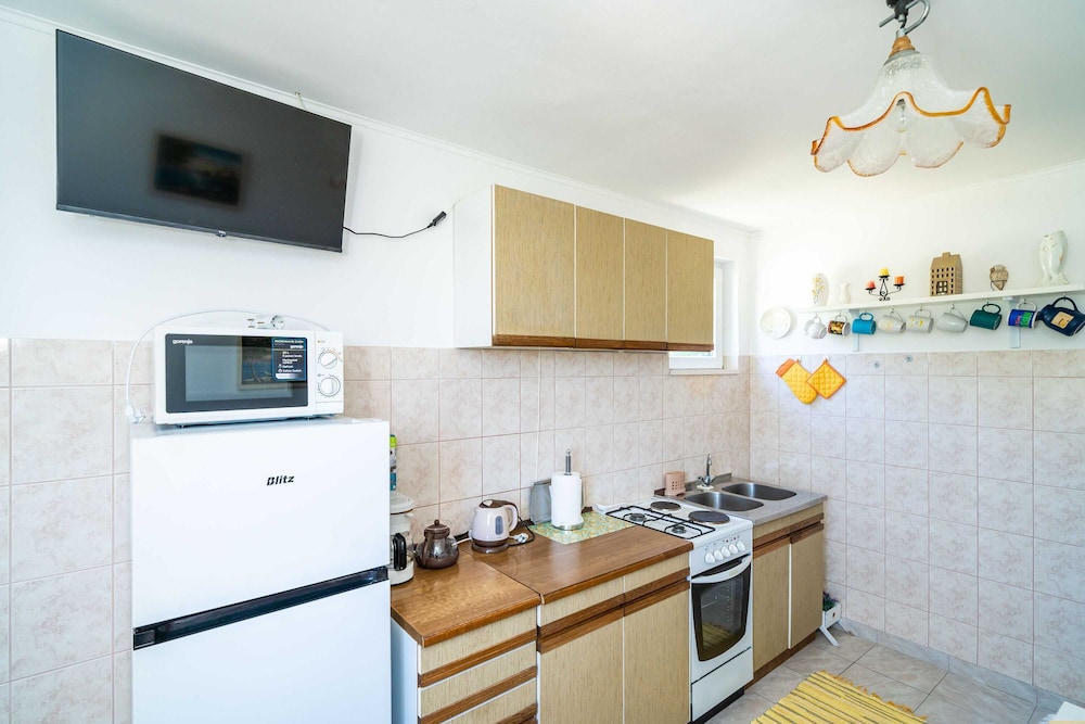Apartment (Three Bedroom Apartment) - Photo 17