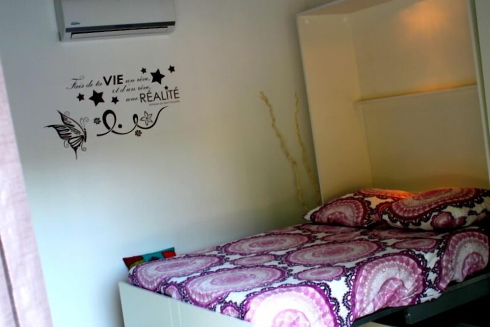 Studio, 1 Bedroom, Pool View