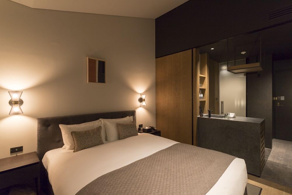 Standard Double Room - Photo 18