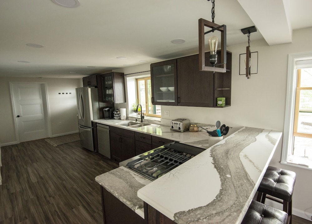 Apartment, Private Bathroom, Lake View (Lower Unit) photo 2