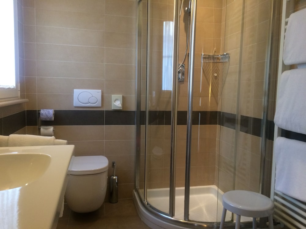 Classic Double Room - Photo 2
