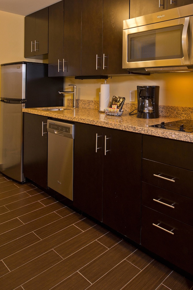 Suite, 1 Bedroom photo 3