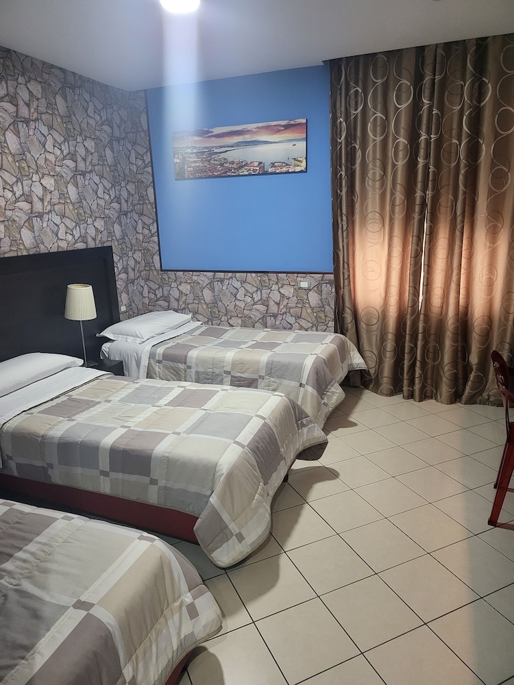 Basic Triple Room, 1 Bedroom
