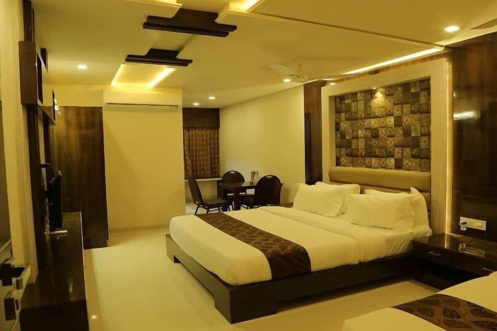 Deluxe Triple Room photo 2