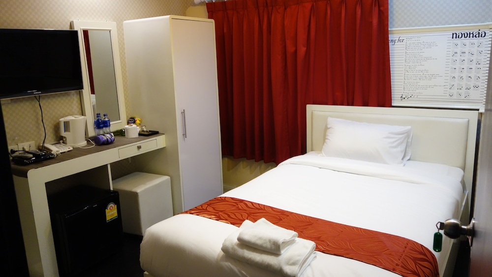 Single Room photo 3
