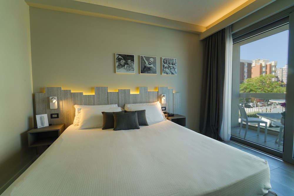 Executive Double Room, Hill View photo 1