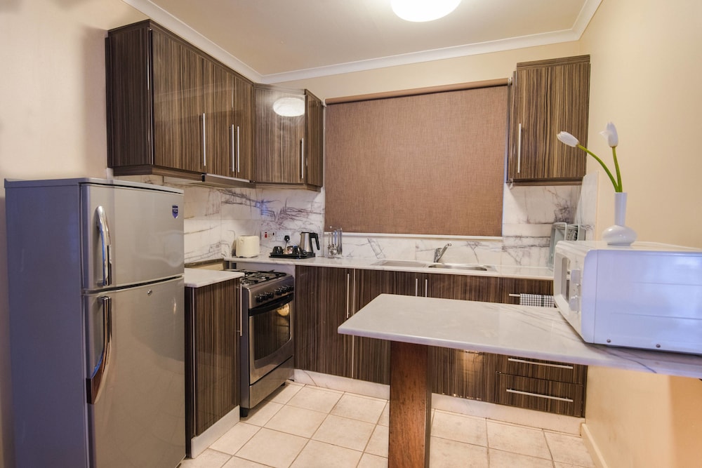Apartment, 2 Bedrooms - Photo 34