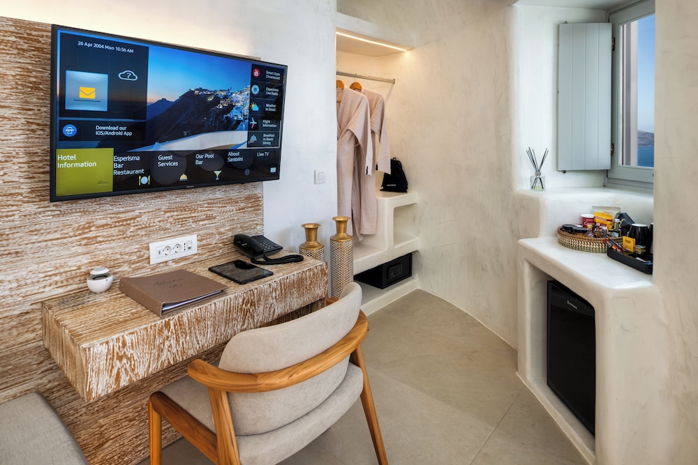 Deluxe Suite - Photo 15