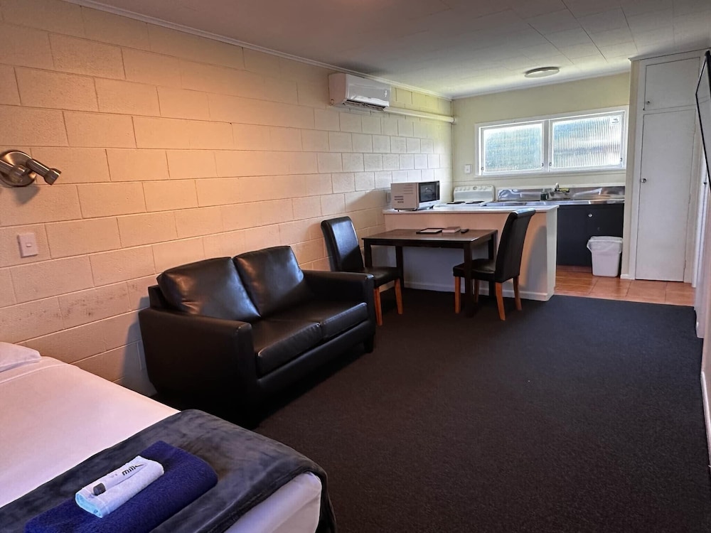 Deluxe Suite photo 1