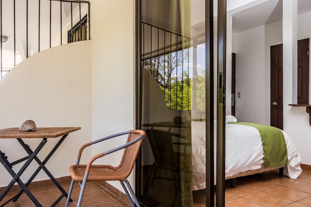 Balcony Standard Double Room photo 2