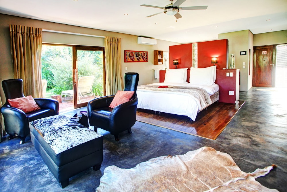 Honeymoon Suite, 1 King Bed (6) photo 1