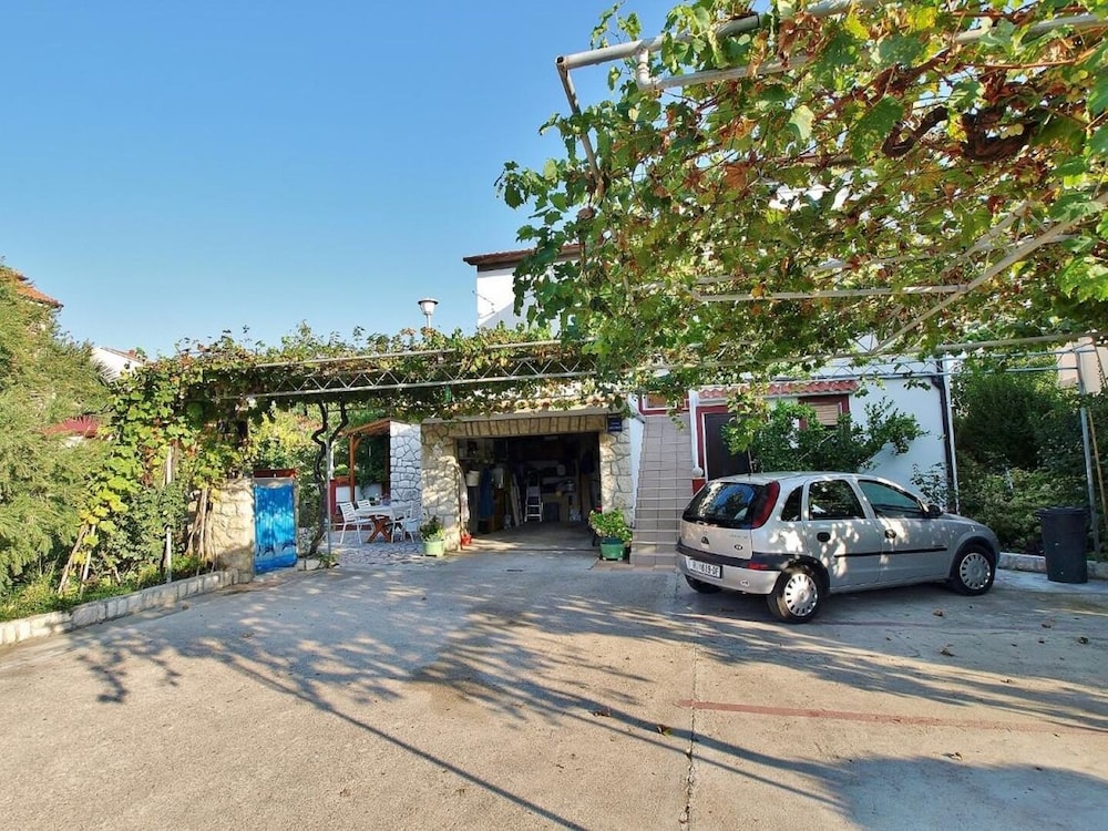 Apartment (Ivans - with parking - A3(4))