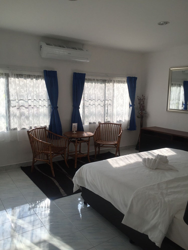 Deluxe Double Room photo 3