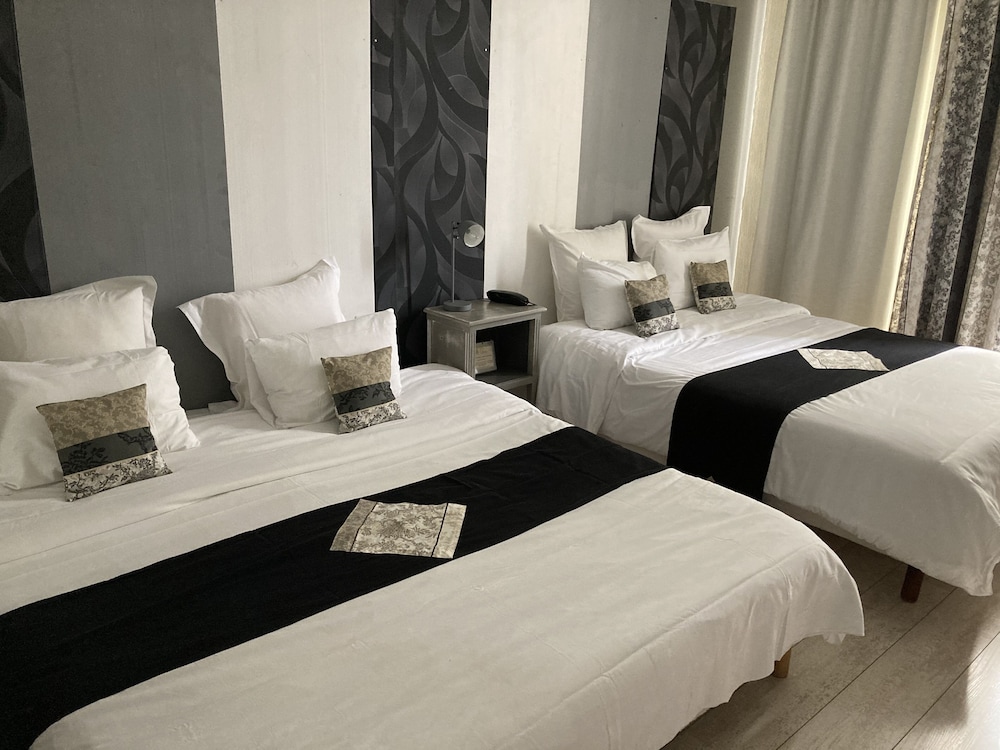 Triple Room - Photo 1