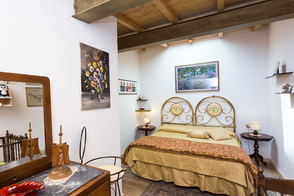 Family Triple Room, 2 Bedrooms, Garden View photo 1
