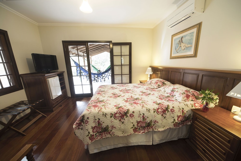 Luxury Double Room, 1 King Bed, River View photo 1