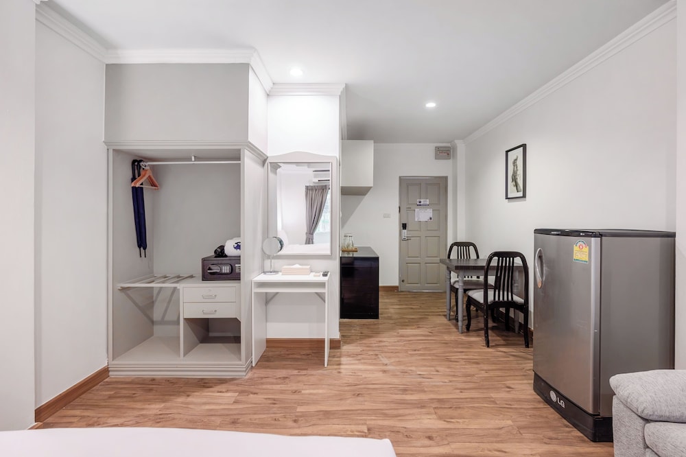 Superior Twin Room - Photo 6