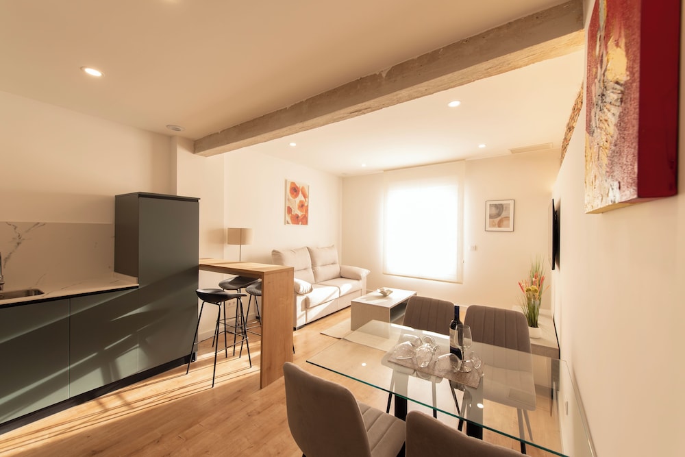 Comfort Apartment, City View