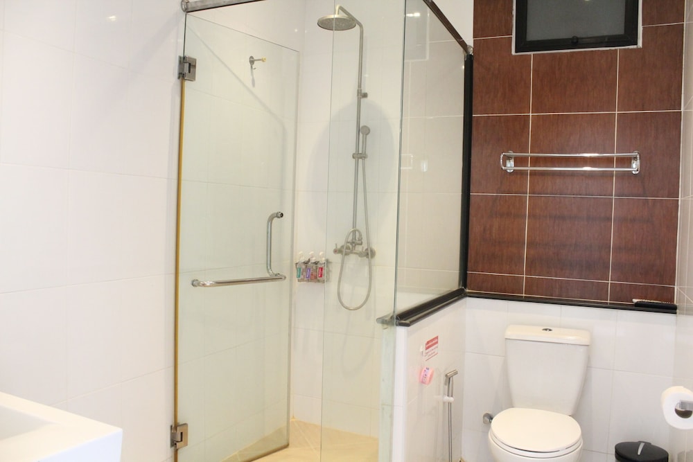 Deluxe Twin Room photo 3