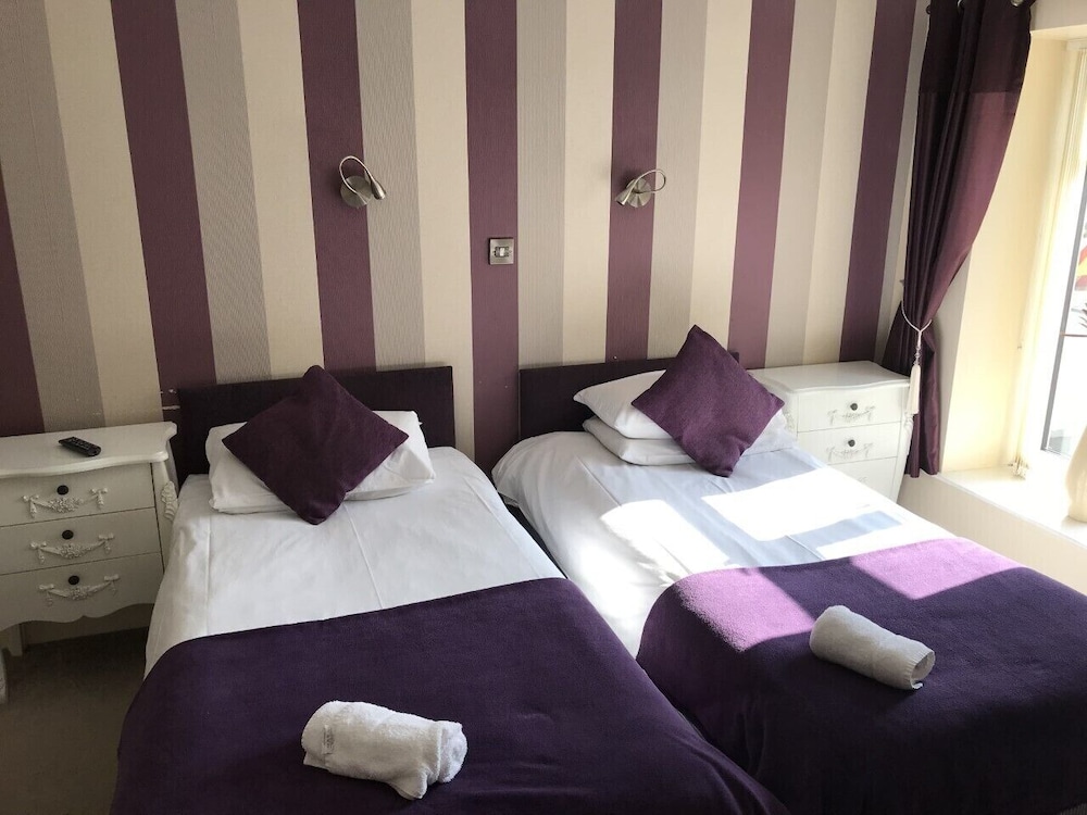 Twin Room (Room 3) photo 3