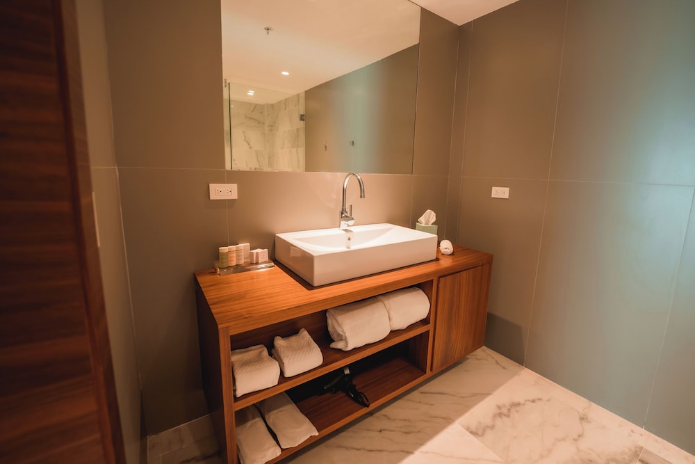 Family Suite - Photo 5