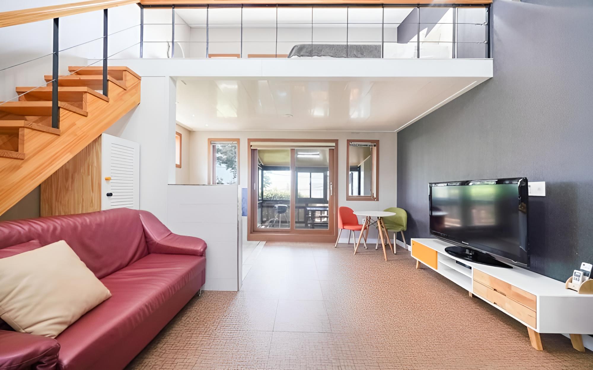 Room (Freesia (SPA Unshared House))