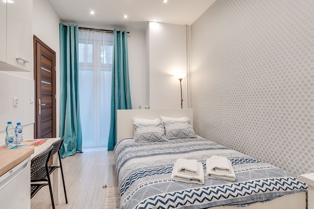 Standard Studio Suite, 1 Double Bed, Ensuite (3B) photo 1