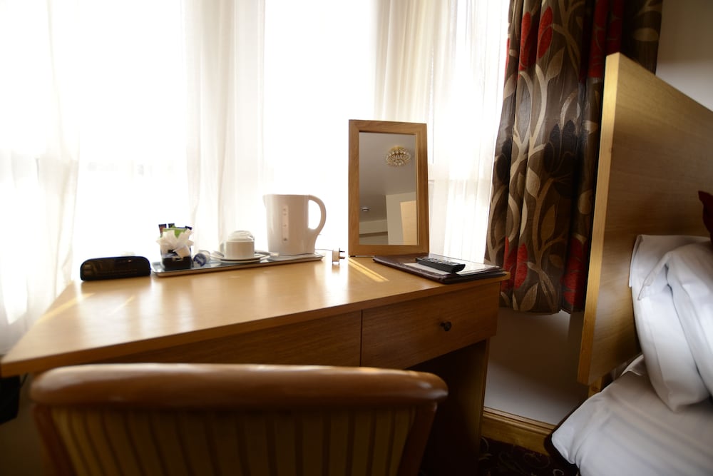 Family Room - Photo 1