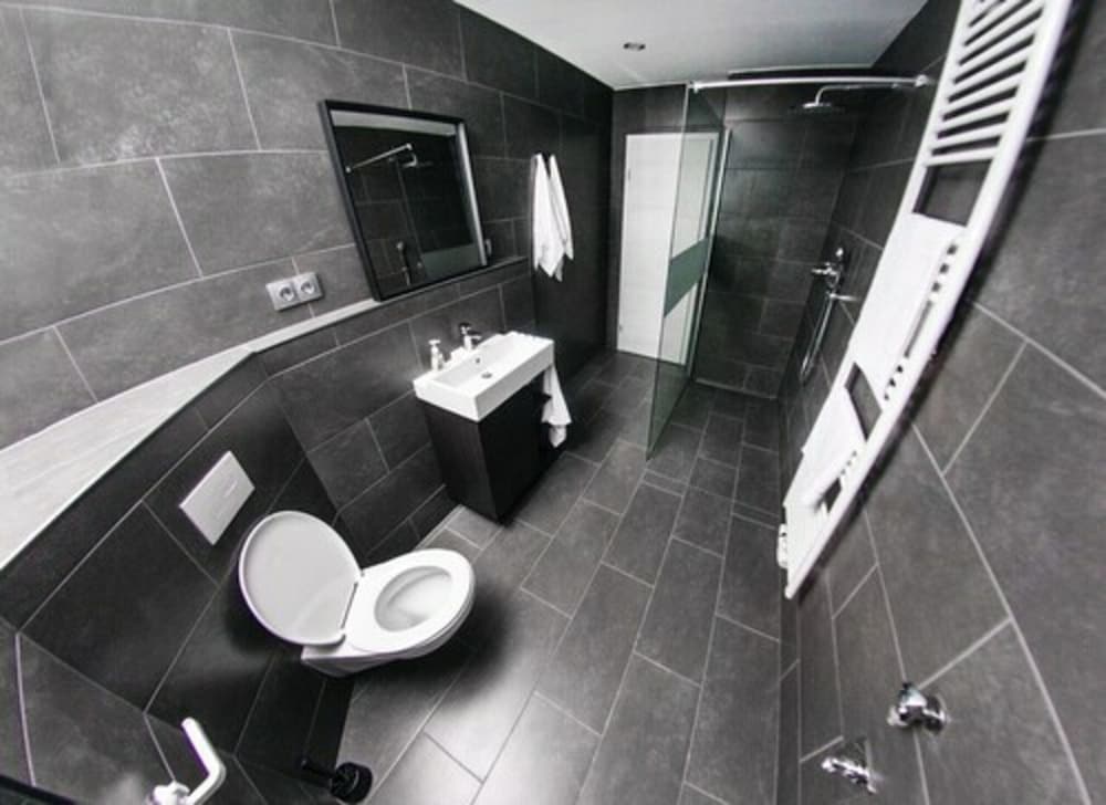 Double or Twin Room, Shared Bathroom (23) photo 2