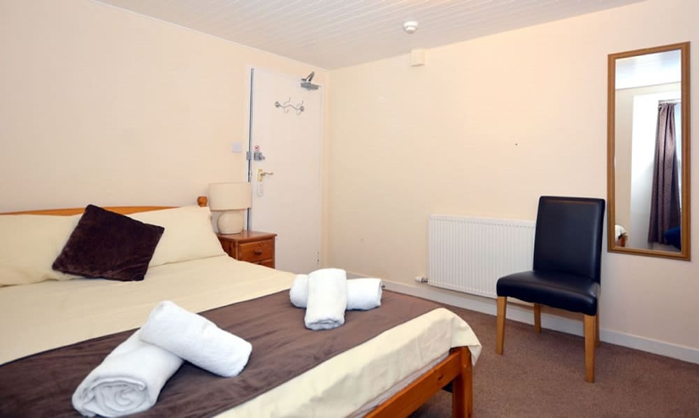 Double Room, Ensuite - Photo 2