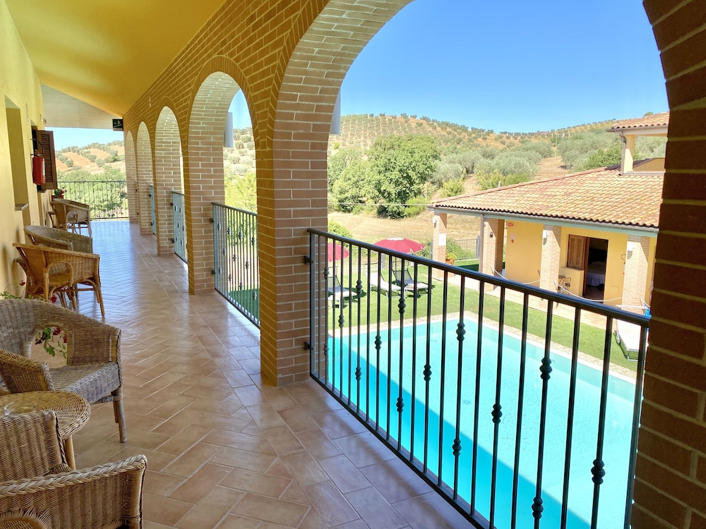 Superior Room, 1 Double or 2 Twin Beds, Balcony photo 2