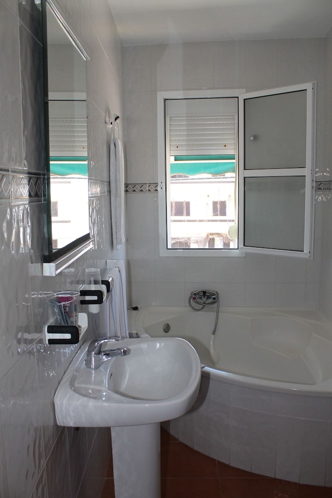 Double or Twin Room, Terrace photo 2
