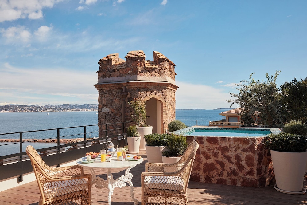 Panoramic Suite - Photo 2