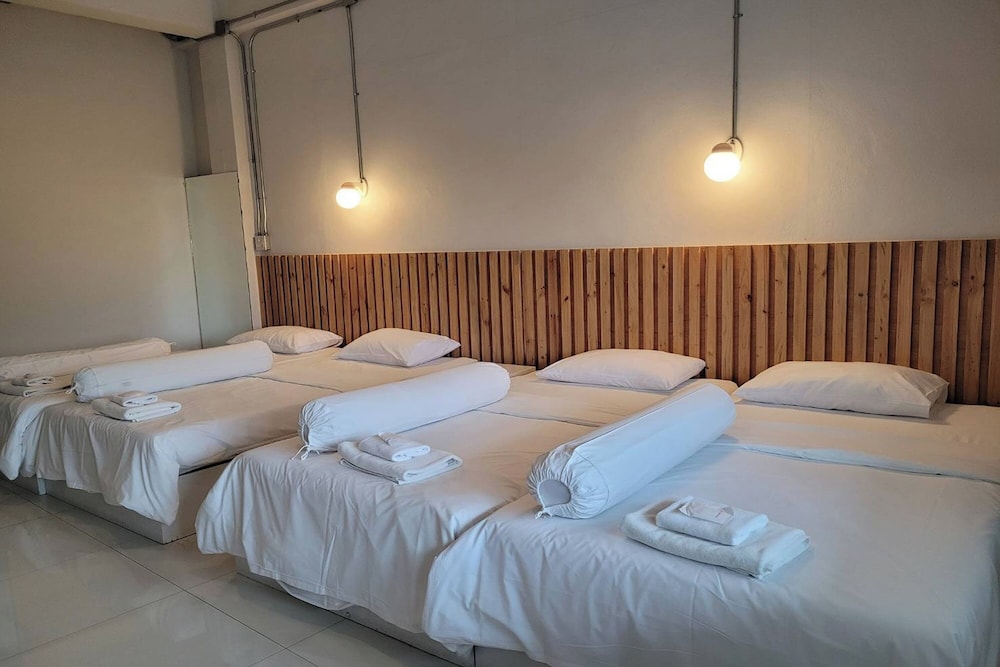 Basic Quadruple Room