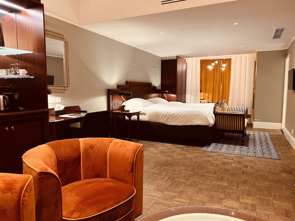 Superior Double Room (Prestige) - Photo 10