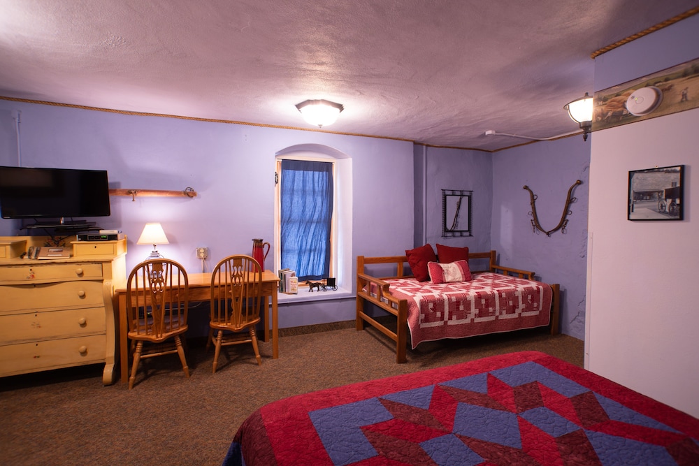 Amish Room photo 1