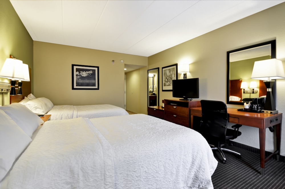 Room, 2 Double Beds, Non Smoking photo 3