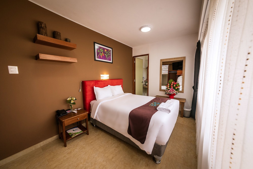 Standard Single Room, 1 Large Twin Bed, Valley View photo 2