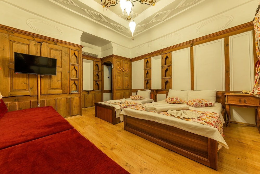 Quadruple Room photo 2
