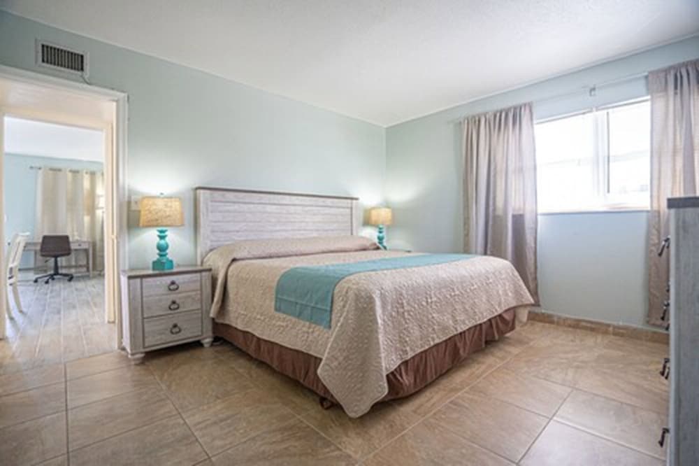 One Bedroom King