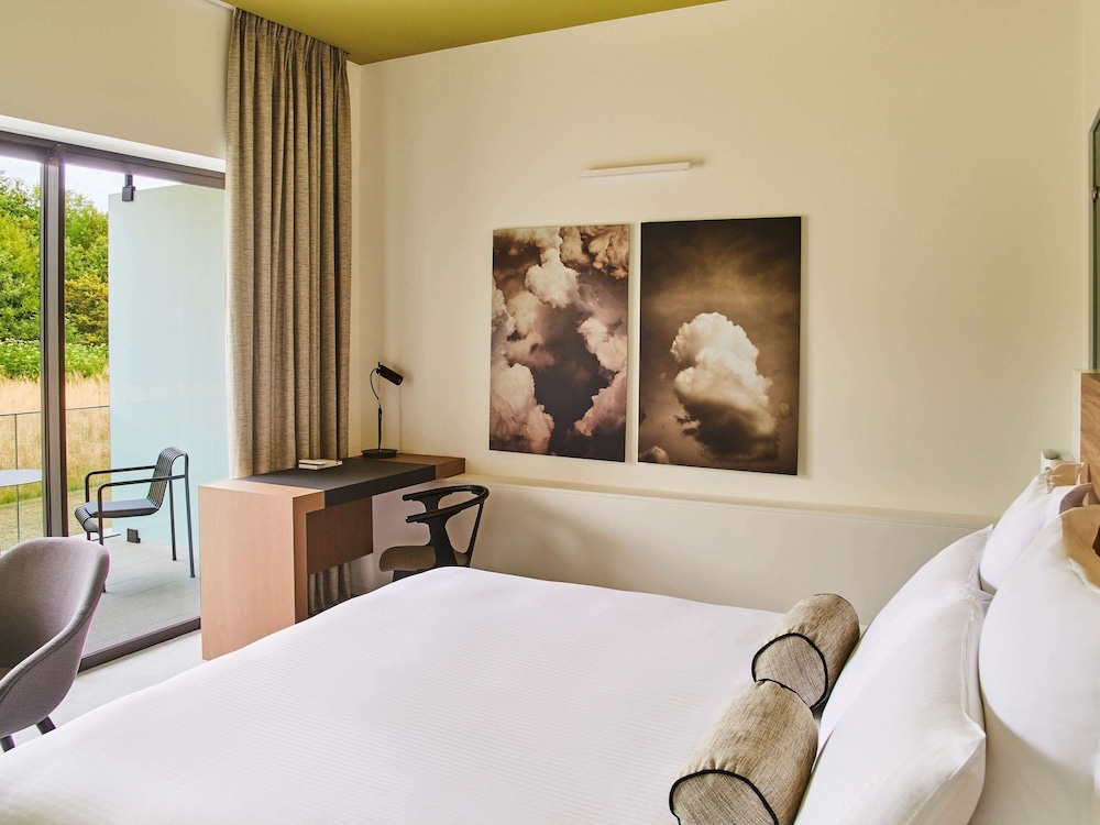 Superior Room, 1 King Bed, Terrace (Forest View) - Photo 1